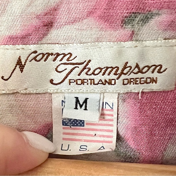 Vintage Women’s Norm Thompson Floral Teacher Vest M Medium 90s Button Front USA - Picture 3 of 6